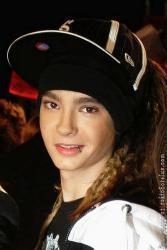 he is so beautiful like the stars !! love love love <3 <3 <3