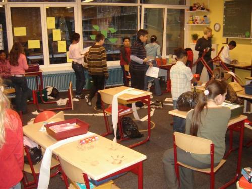 XImena in de klas,,  ik ben die staat met die roze trui bij de raam(A)