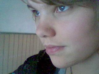 deel van tweeling(van aur�lie bynaam: aurtje of aur:D)dus ikke!!!:D srr ...