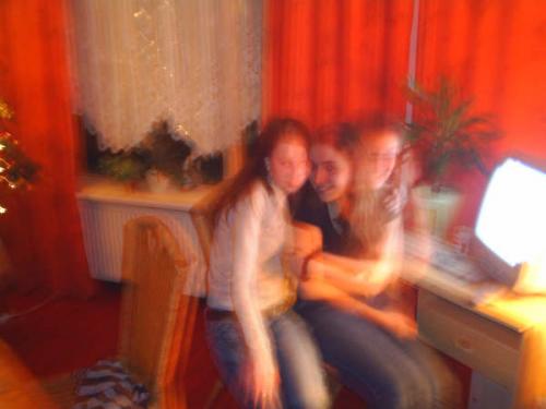 Mijn Zus Haar Vriendin En GEESTJEE :O:P