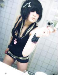 There's a girl in my mirror ..