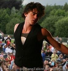 zie hem gaan!! gooooooooo deantjeeeee! xd