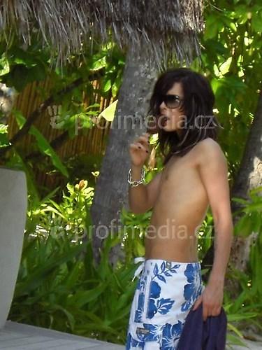 als je deze in teken versie wilt sien moet je nog heel ff w8ten :D