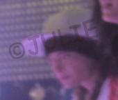 Tom Kijkt naar mij ^^