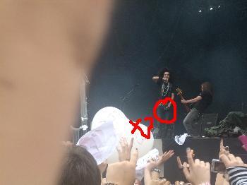 XD KIJKNAARDE PLAATS WAAR HET RONDJE IS XD  BILLS HAAAAND (yeah)