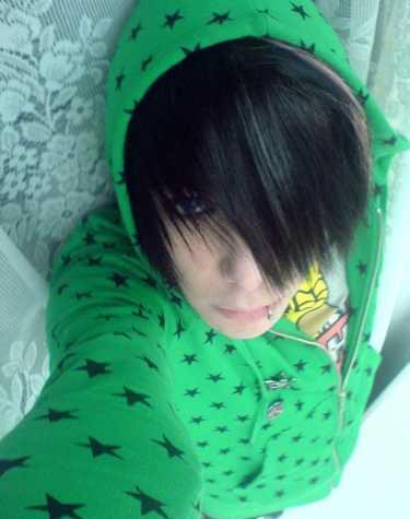 Mijn Zusjes werk! kijk wat ze van mij gemaakt heeft! De groene vest is ge-ownd door Nicole!