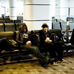 Op het vliegveld, Smex!