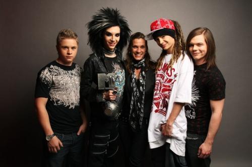 Alle schatjes behalve die vrouw dan :')