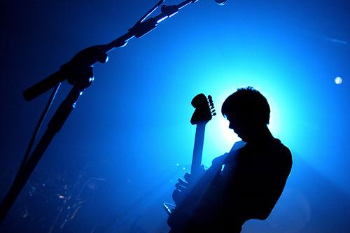 Jamie Cook Met Het Blauwe Licht.