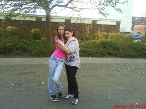 iICk [zwarteBroek] & jonaa<3