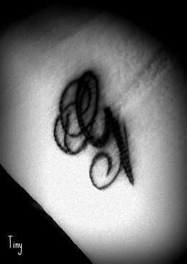 Mijn Tatooo - die staat op men pols ;D     // 150409