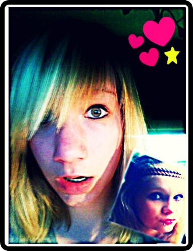 ik & tan in mijn hand.