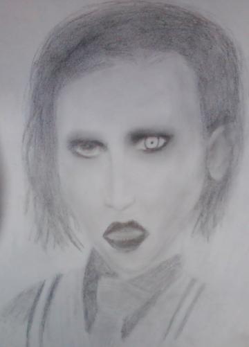 Marilyn Manson voor de tekenwedstrijd...