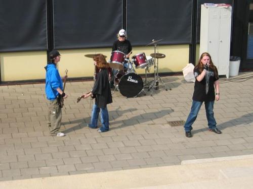 hier is die band ikke drumm heee