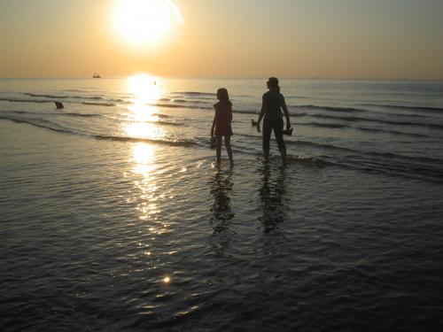 I know; my siter is much thinner then I am