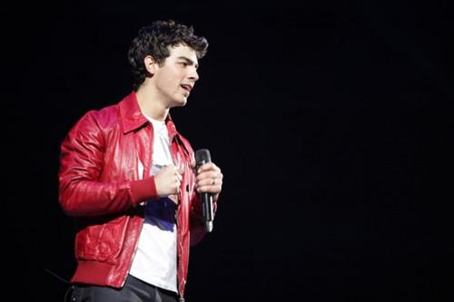 Joe (lll) Met concert(lll)