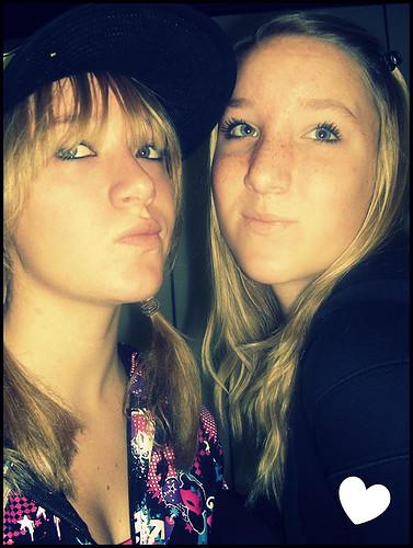 Omdat ik van me zusje houu(L)