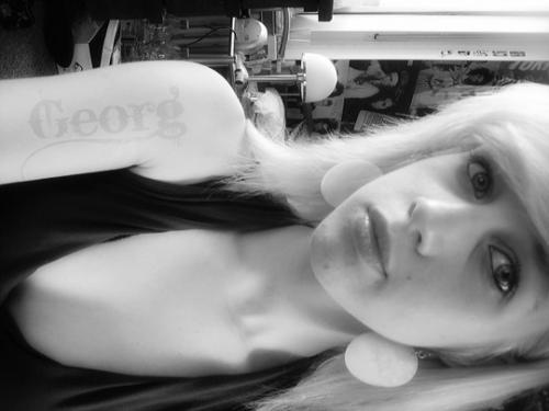 fucking reason why ..