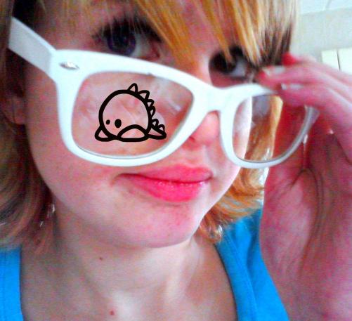 Tarafahel=faker than a barbiedoll =.='