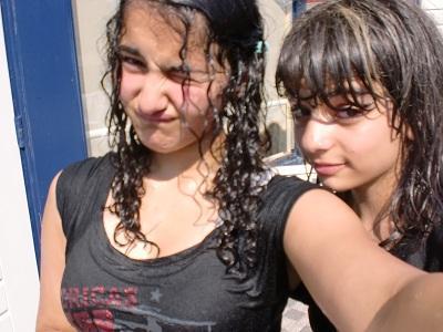 Gehandicapte Ceren & Mehri. <3.