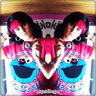 Pink hair ;o yes yes ^^