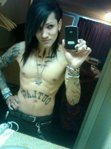 and that's Ashley after he changed his clothes and dry again