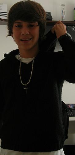 -gaat dood- ik word zijn nieuwe stalker. :hearteyes: