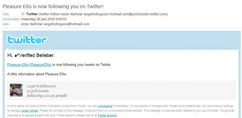 Pleasure Ellis volgt me. - de mail