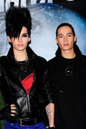 hij lijkt op een junkie. ik hou van junkies.