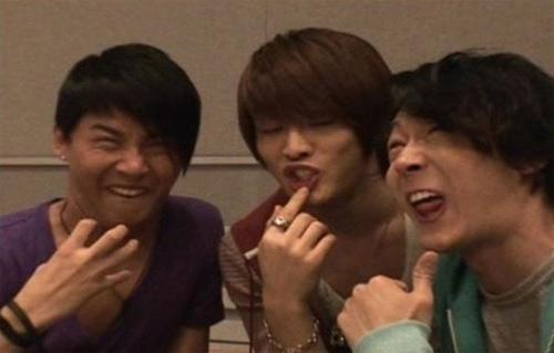 JYJ