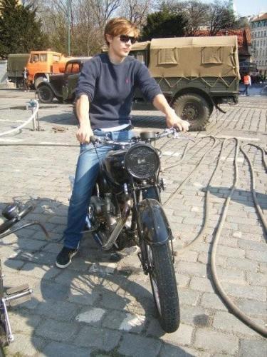 RAAAUTCH. van mij, van mij.