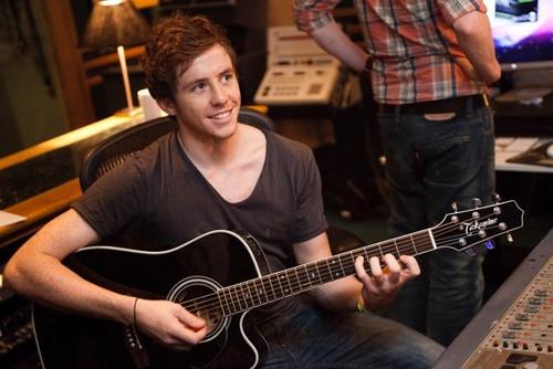 Danny Jones!!<3