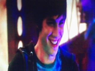 logan lerman    ahhhhhhhh