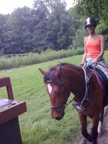 omdat mus super lief is (niet mijn paard)